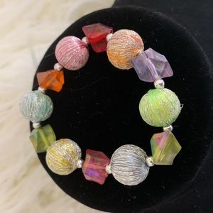 Super cute multi color bracelet 💚💙💛